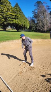 Accidentally pressing the “on” button of your motorised buggy has hilarious results. As good friends tend to do in this situation, our Club Captain took photos of the action.
Thankfully, Stocko recovered to win the C-grade Single Stableford. Well played Sir.